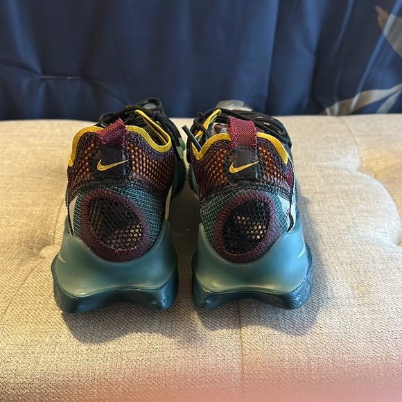 Nike ISPA 10 men 11.5 women - Picture 4 of 4